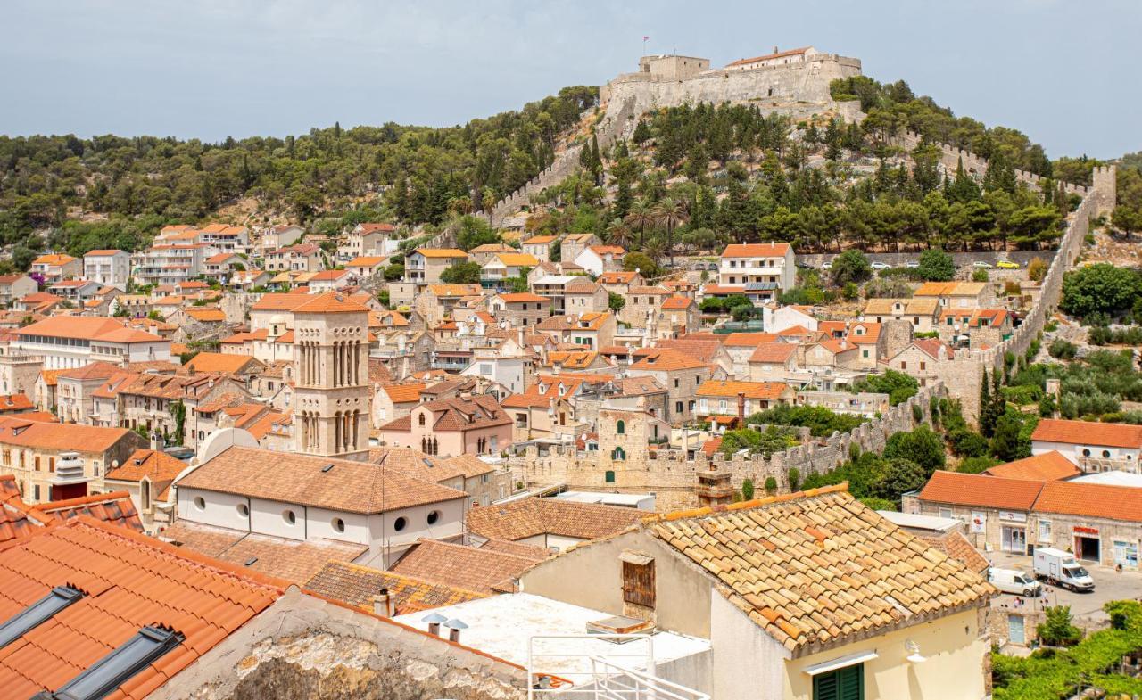 Apartments Ante Hvar Town Bagian luar foto