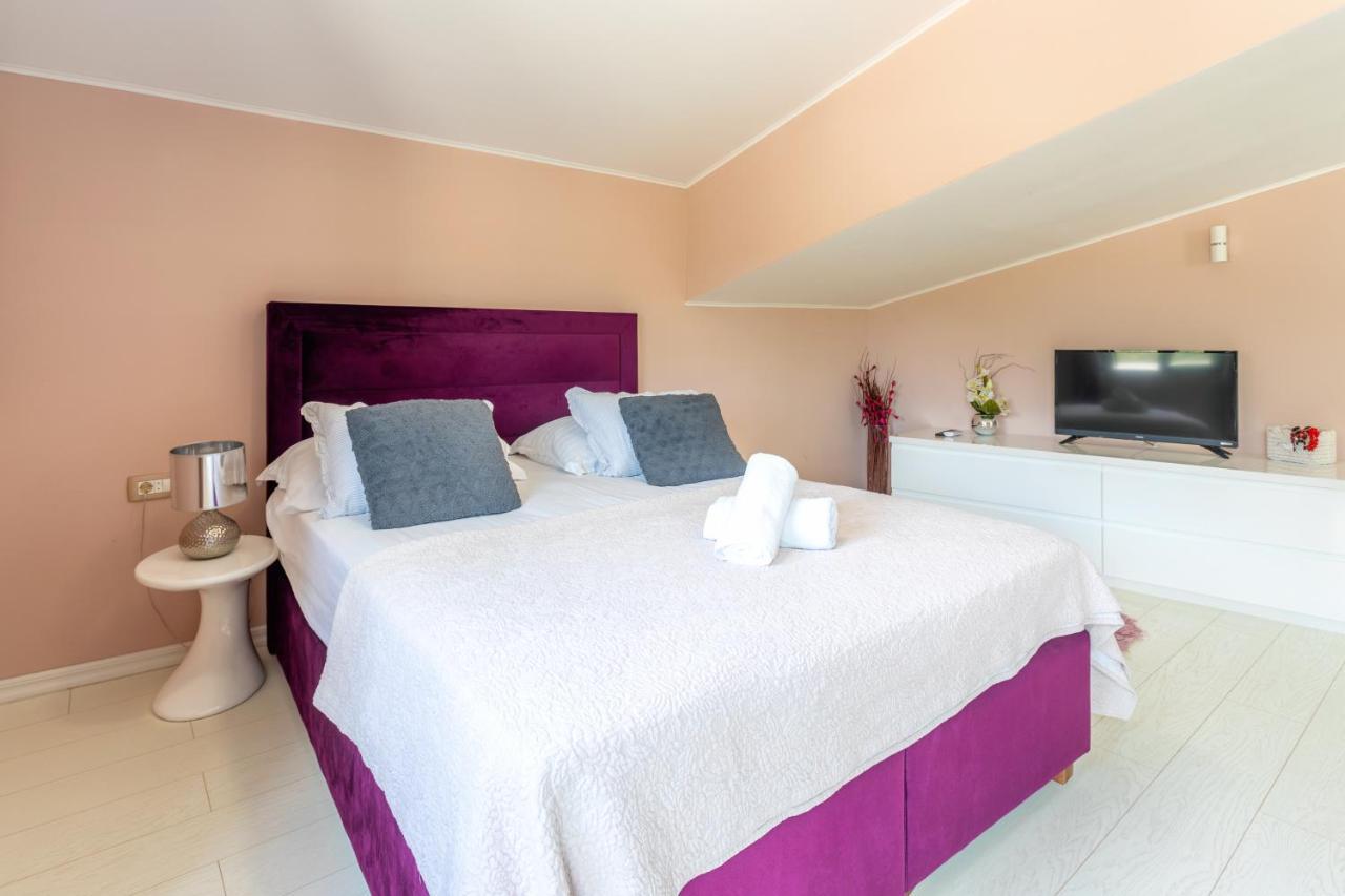 Apartments Ante Hvar Town Bagian luar foto