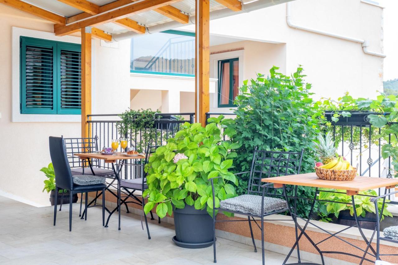 Apartments Ante Hvar Town Bagian luar foto
