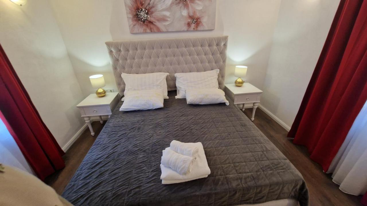 Apartments Ante Hvar Town Bagian luar foto